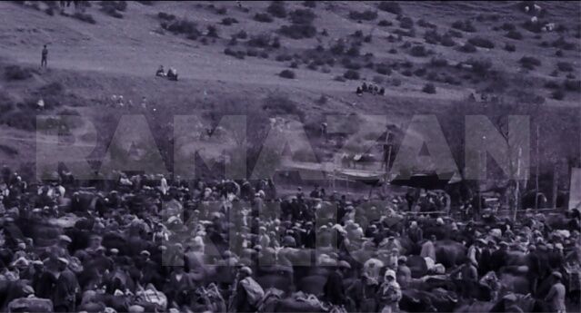 Panayır tepesinde dinlenen vatandaşlar