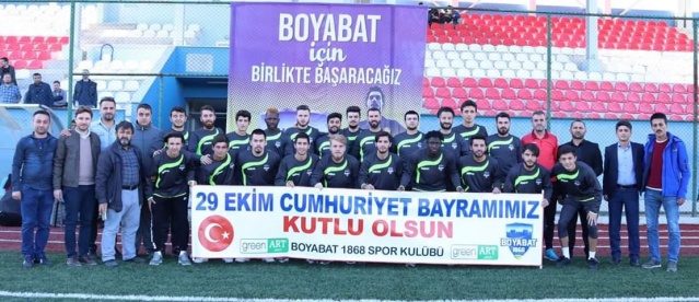 Boyabat ve Sinop&#039;ta heyacan ve renk katması  beklentisini fazlasıyla yerine getiren yeni spor kulübü kurucu kadrosuylu, yönetimiyle , teknik ekip ve futbolcusuyla, taraftarıyla ve şehirle bütünleşerek günden güne büyüyüp başarıya adım adım ilerlemeye devam ediyor.