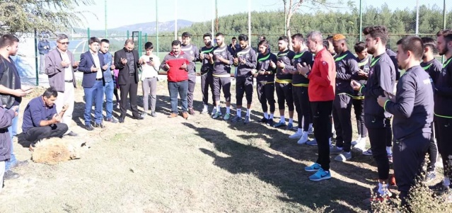 Boyabat 1868 Sinop Futboluna Renk Kattı...