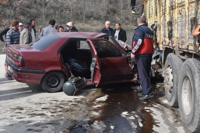Boyabat Karacaören Mevkinde Feci Kaza