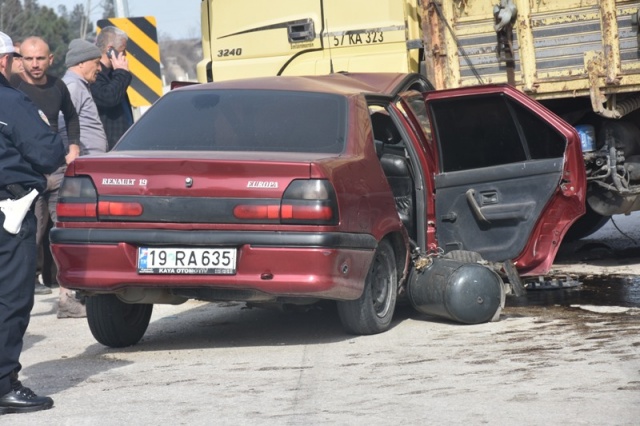 Boyabat Karacaören Mevkinde Feci Kaza