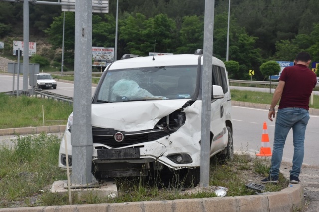 Boyabat Bölge Trafik Önünde Trafik Kazası