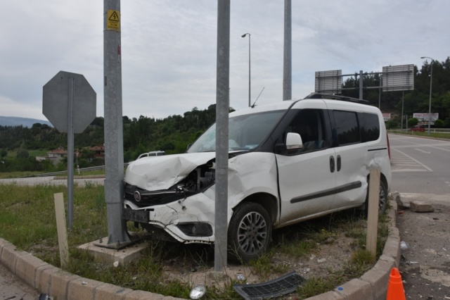 Boyabat Bölge Trafik Önünde Trafik Kazası