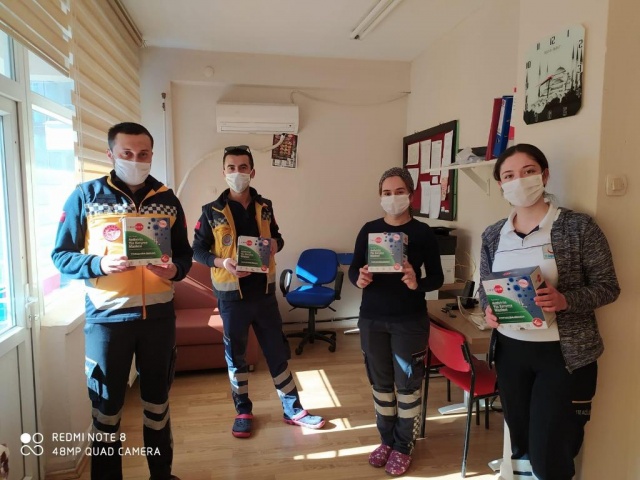 Boyabat&#039;ta görev yapan sağlık personelleri de Fabrika Genel Müdür Yardımcısı Ozan Bala&#039;ya teşekkür ettiler.
