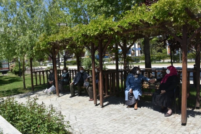 Boyabat caddeleri ve sokakları onların oldu