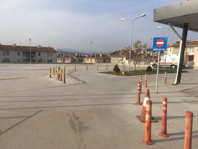 Boyabat Devlet Hastanesi Otoparkı Alarm Veriyor !