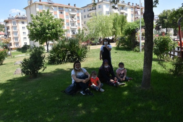 Çocuklar 40 gün sonra Boyabat sokaklarında