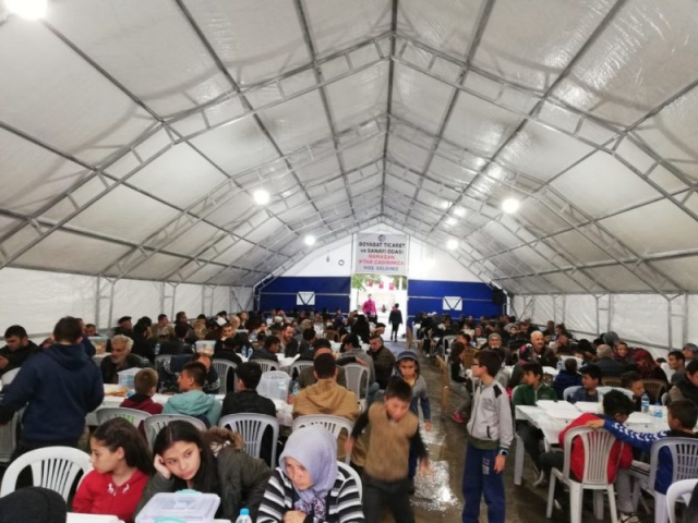 Boyabat'ta İftar Çadırına Yoğun İlgi