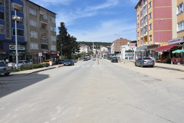 Boyabat'ta sokaklar bomboş kaldı