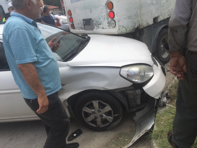Boyabat Sanayi Kavşağında Trafik Kazası !