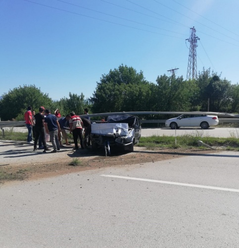 Boyabat Sanayi Mevkiinde trafik kazası !
