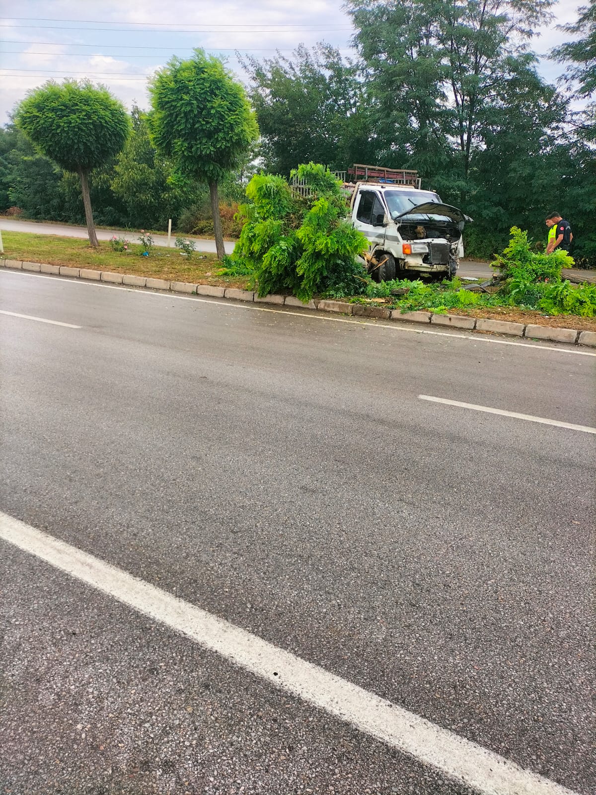 Boyabat Kaza Boyabat Haber Boyabat Duragan Yolu Kamyonet Devrildi (9)