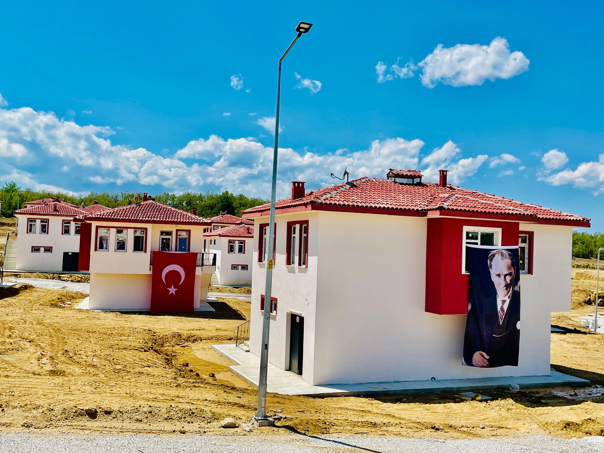 Boyabar Baraji Iskan Konutlari Sarayduzu Iskan Boyabar Baraj Yapim (1)