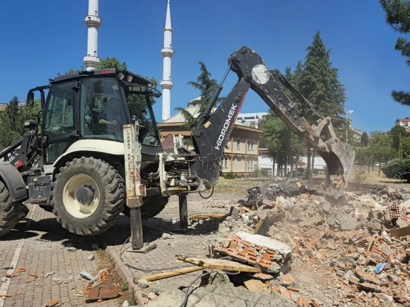 Sinop Boyabat Alpaslan Turkes Parki Hasan Karad215Ef7A 1897 4301 B494 0E5A6D136D63