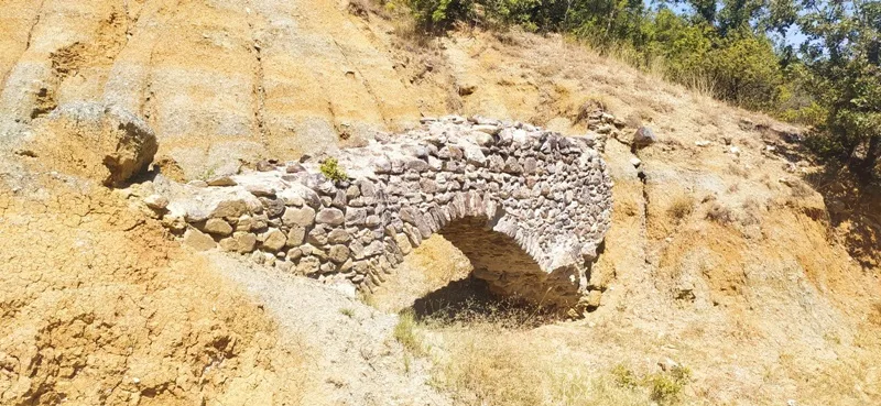 Sinop Boyabat Tarihi Kemer Tarihikemer Turiz Kulturelvarliklar 012345678