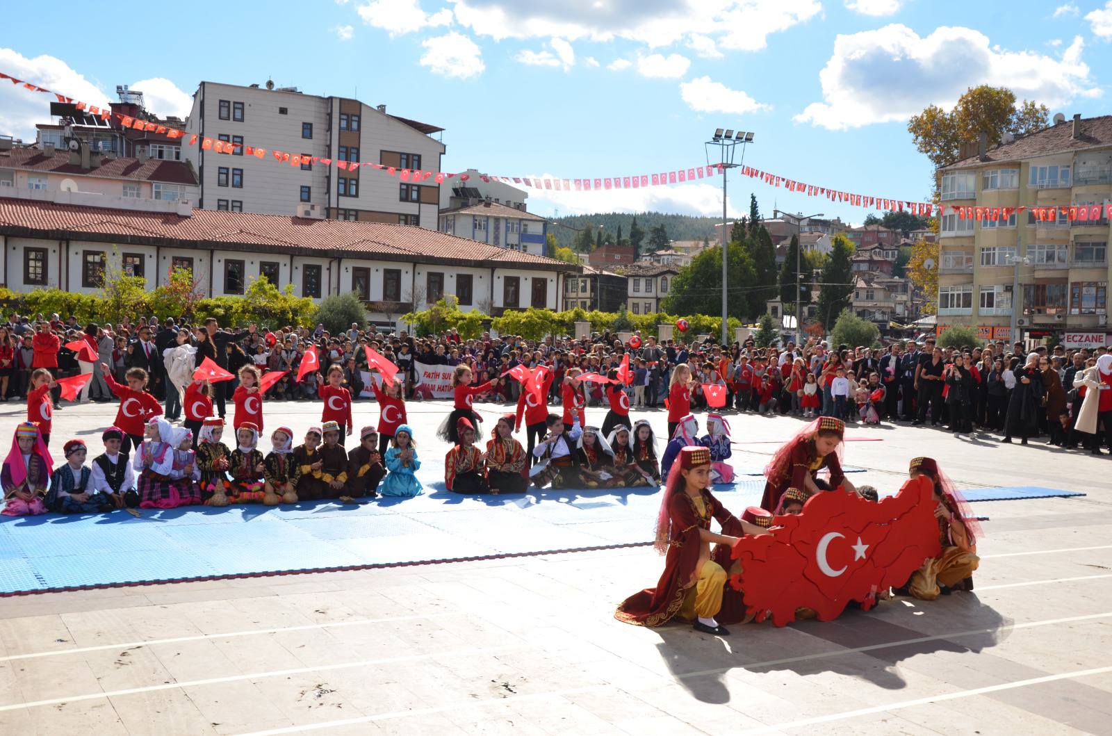 571364361 1578441513154815 8746867832536270283 N