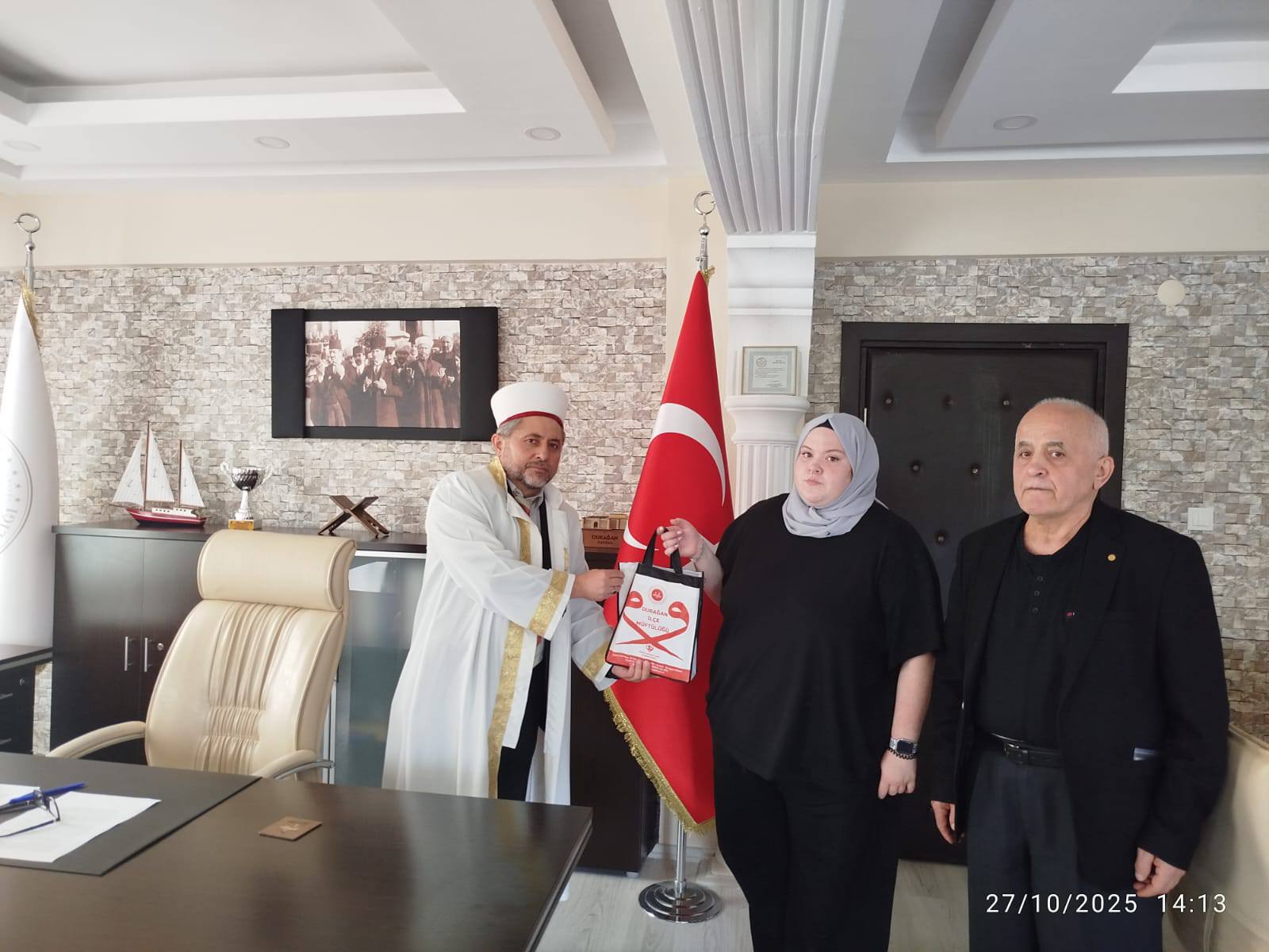 573352622 122261876540193712 1612474524621806695 N