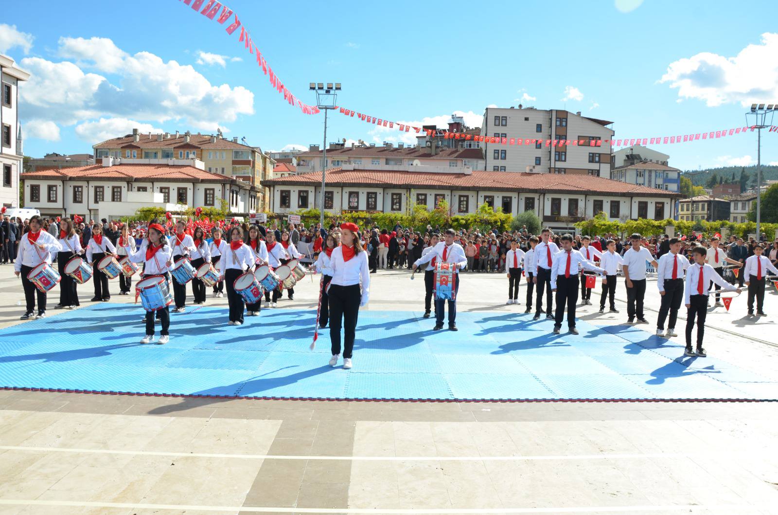 574088504 1578443786487921 2535829930998905987 N