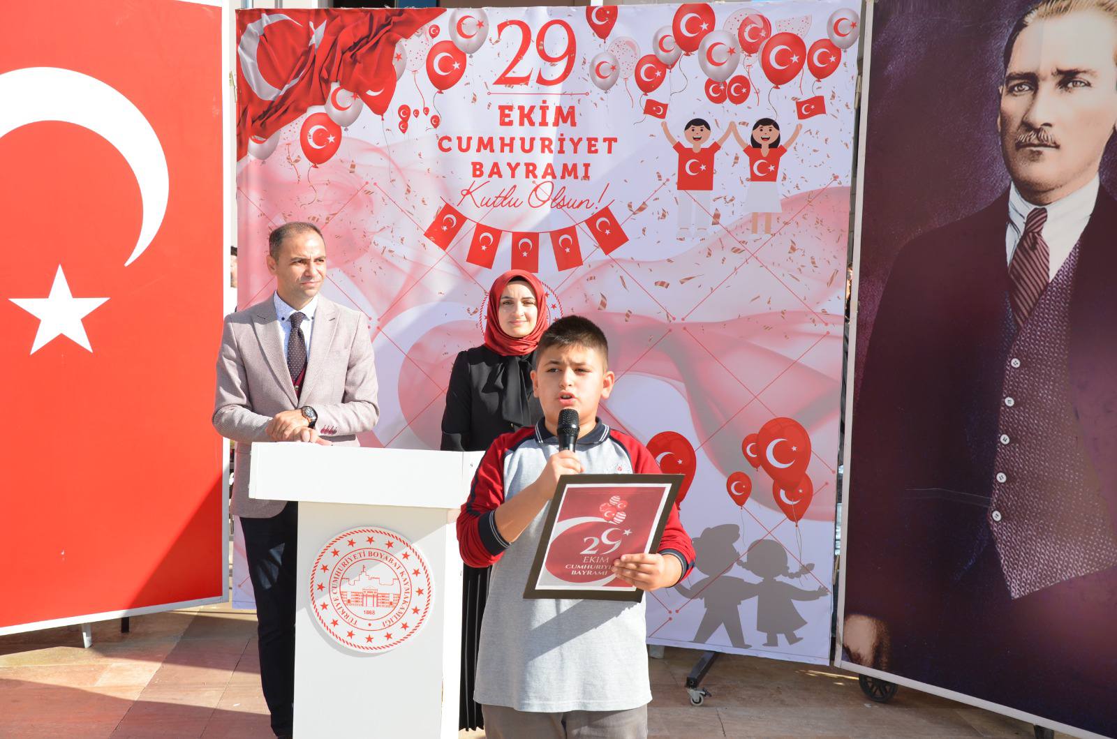 574376480 1578442079821425 7087851341959952940 N