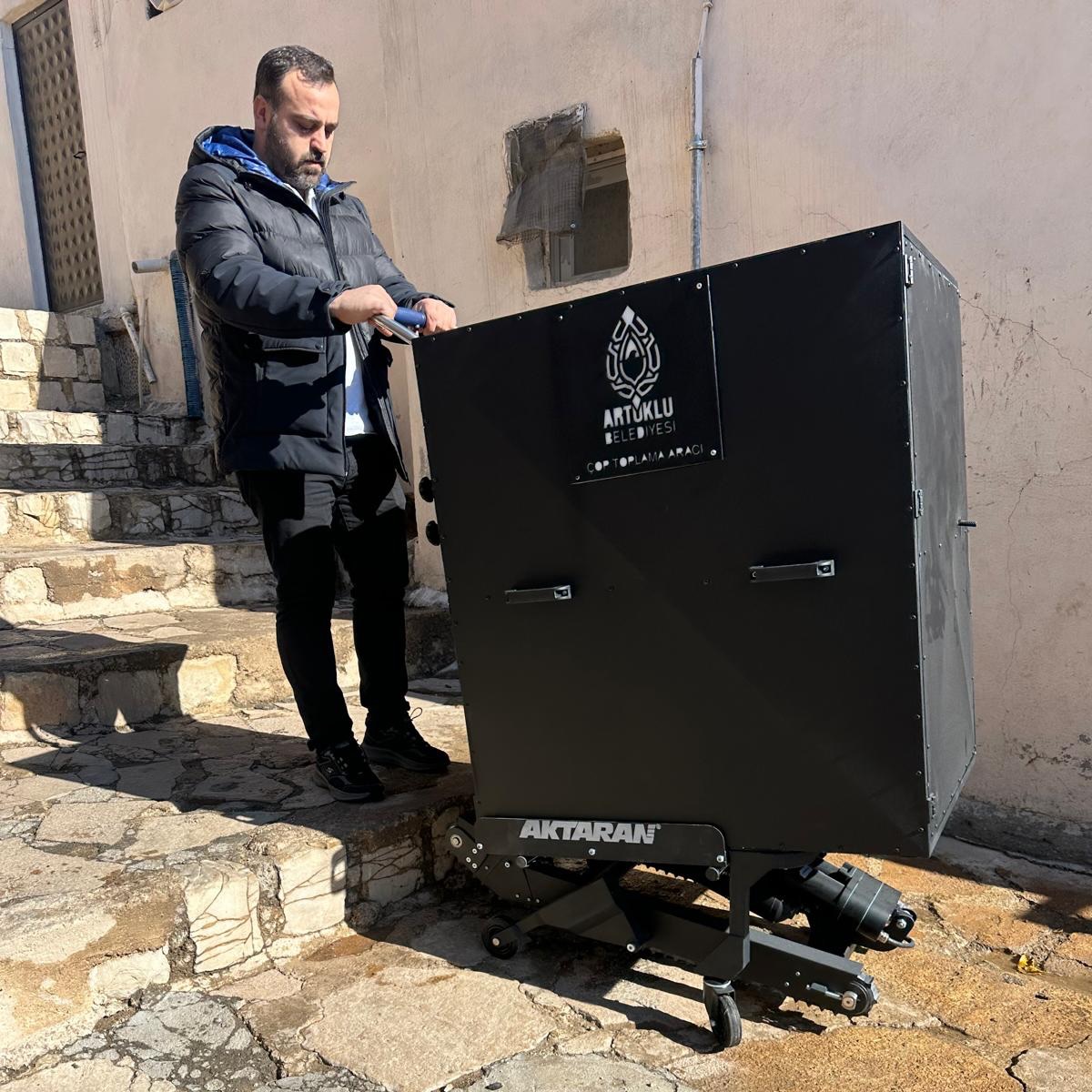 582308694 18081012812126832 2927320575069482369 N