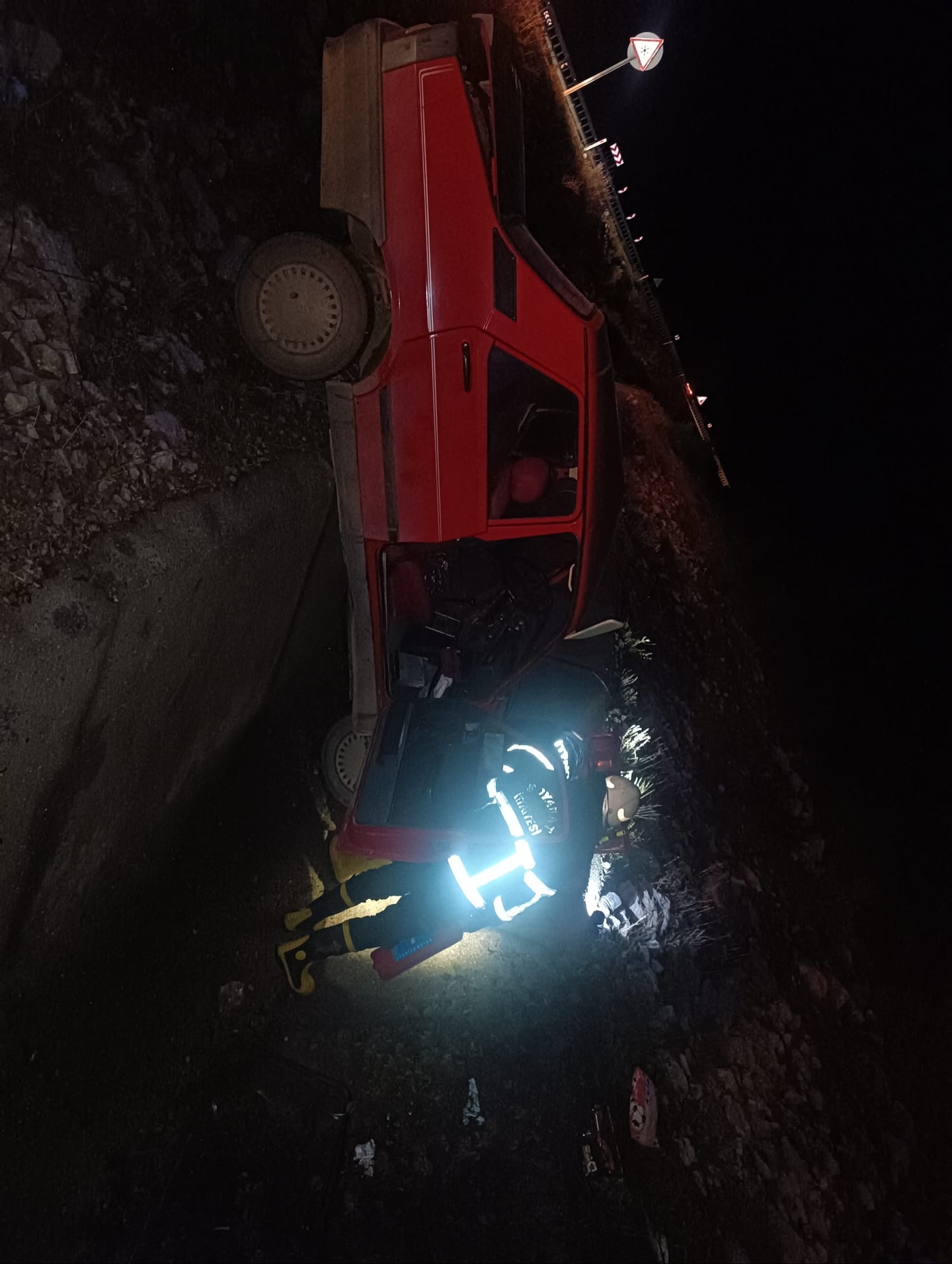 583280880 18303593596252789 5777376439924888844 N