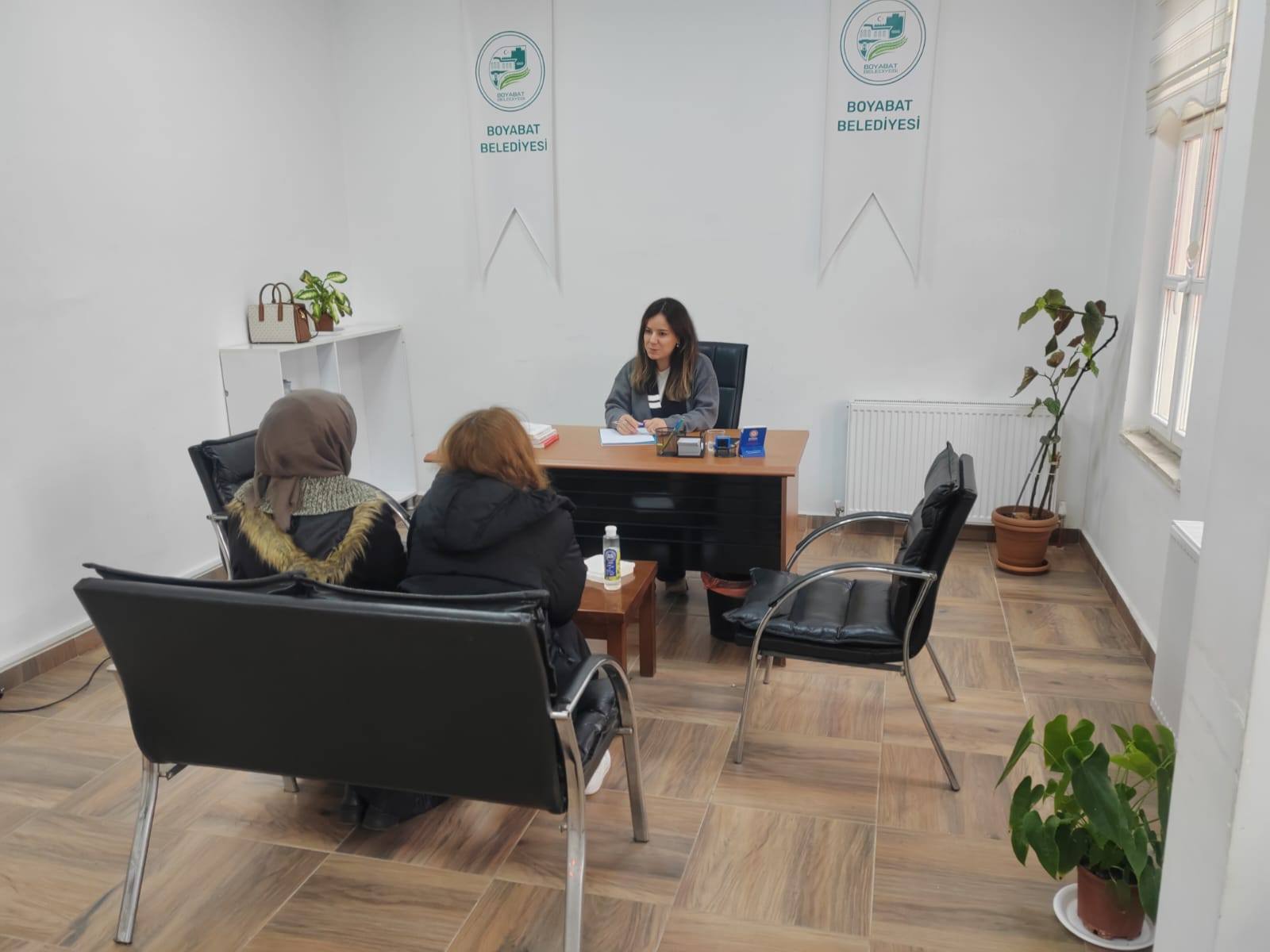 591588453 122170323410391456 4566444196847908496 N