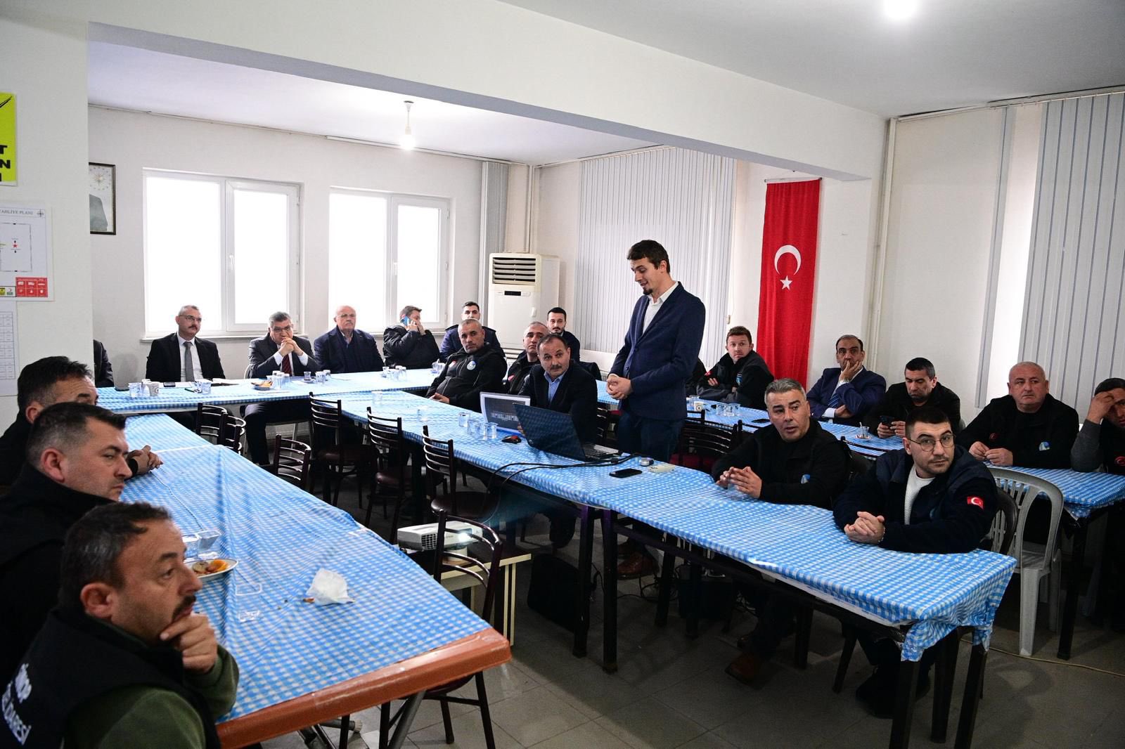 G K S R Sa X E A A E L D