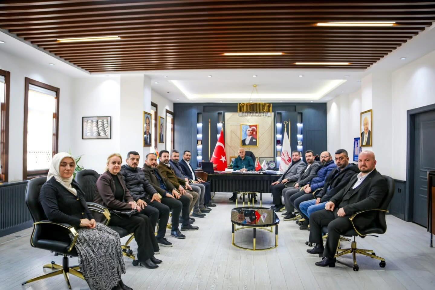 639833874 17908462365344568 6757558292394465836 N