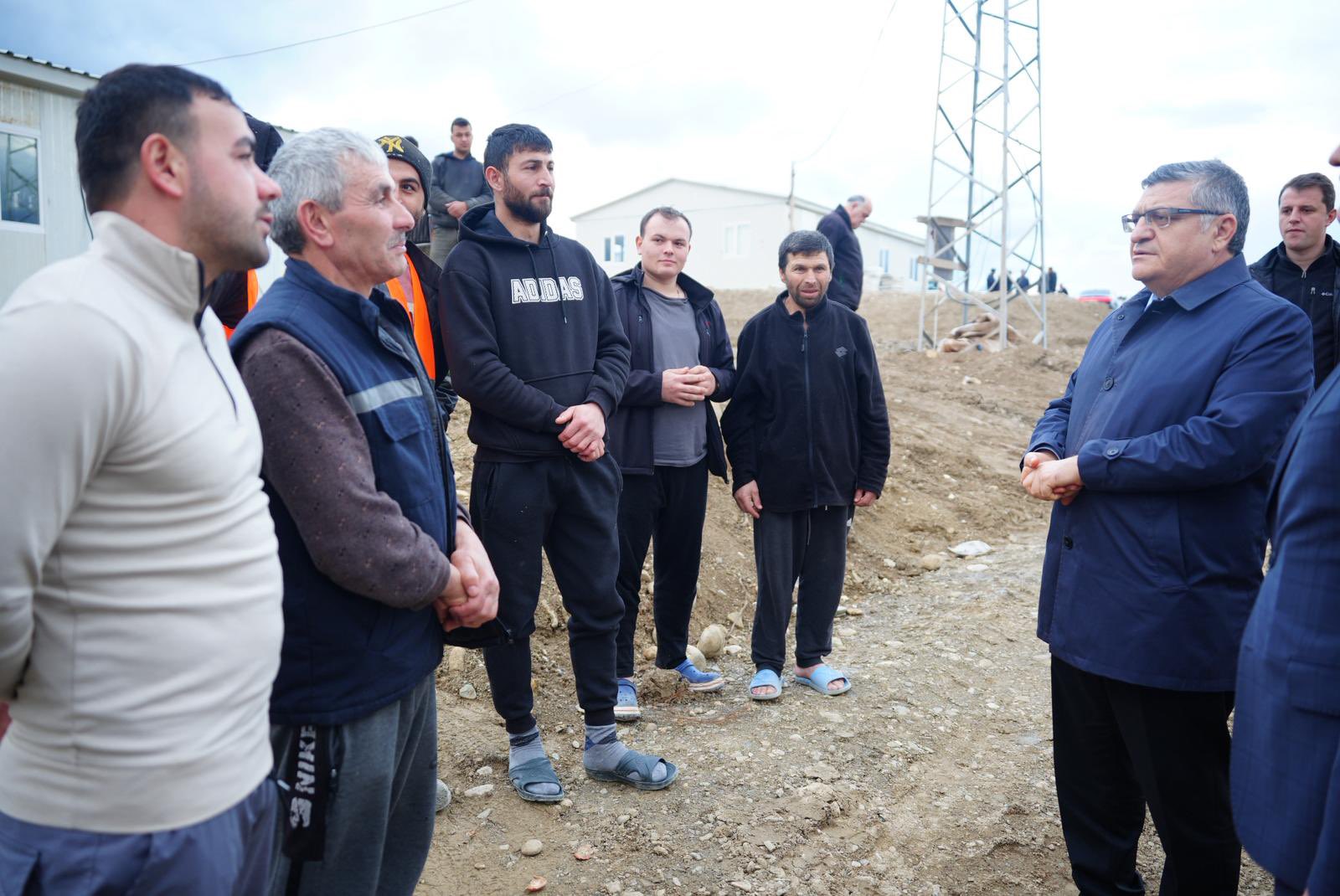 H A Q O K S X A A A M Oi R