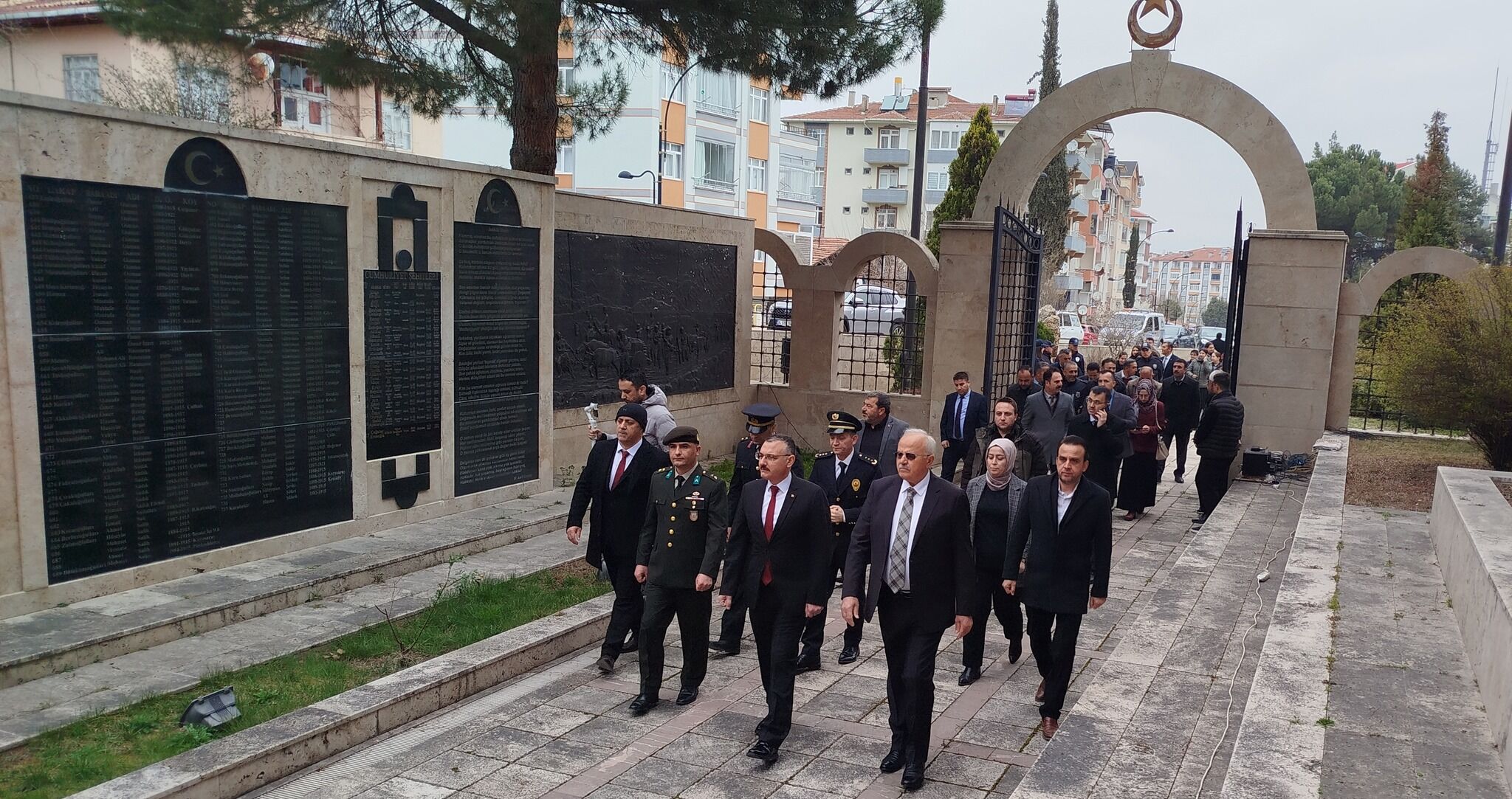 654292040 26068690529453587 8336806464064769791 N