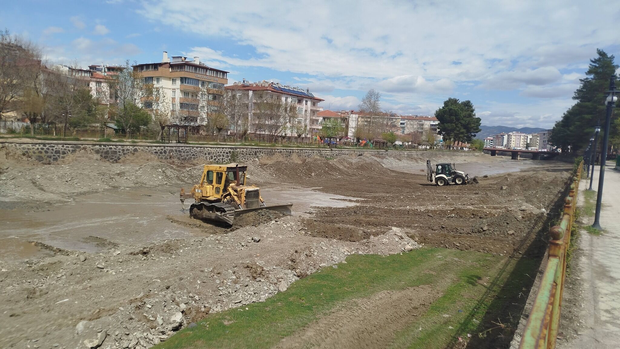 668579227 26294074990248472 5355310332217345320 N