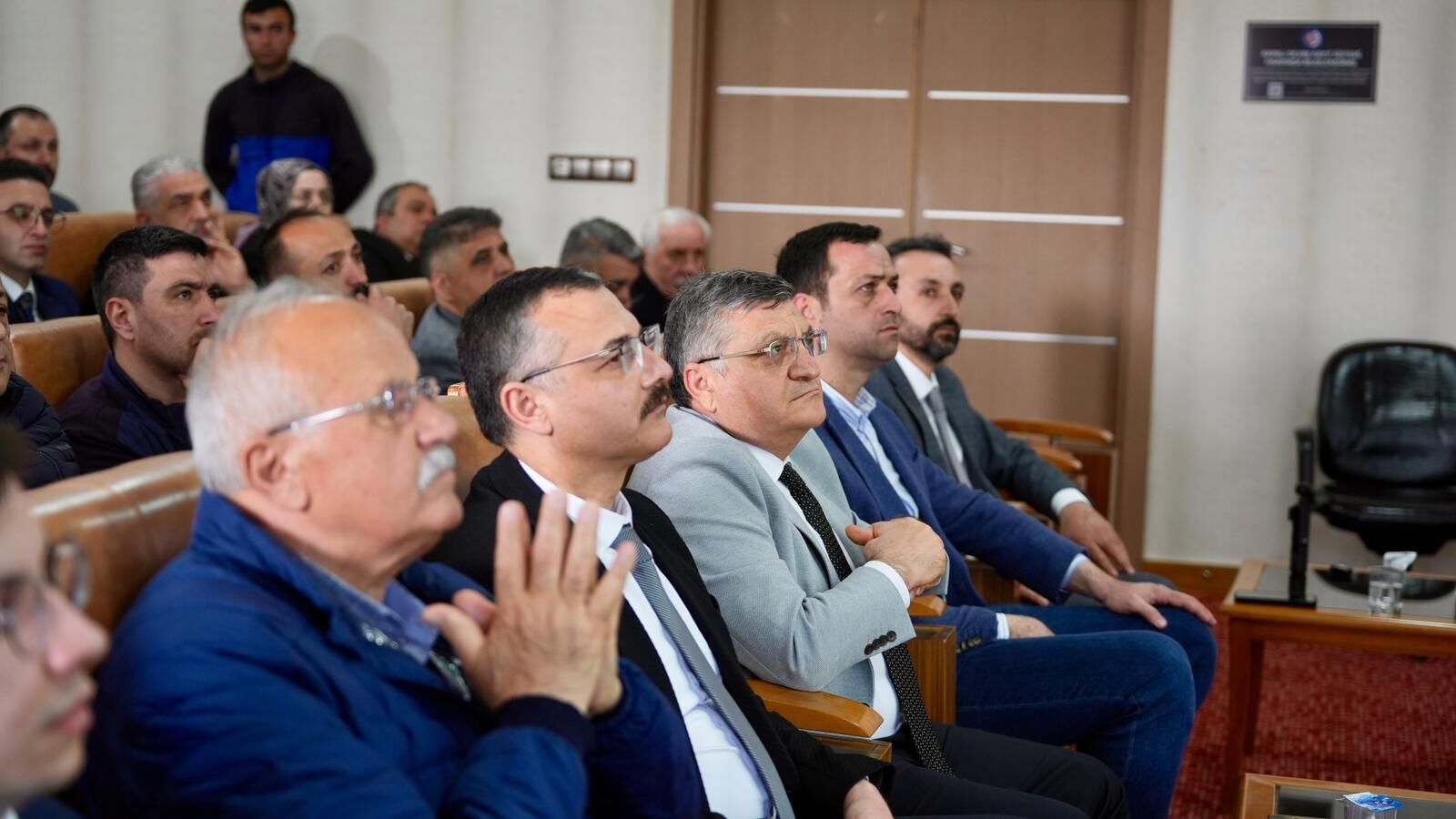 H E1 Sqin Xc A Am U E