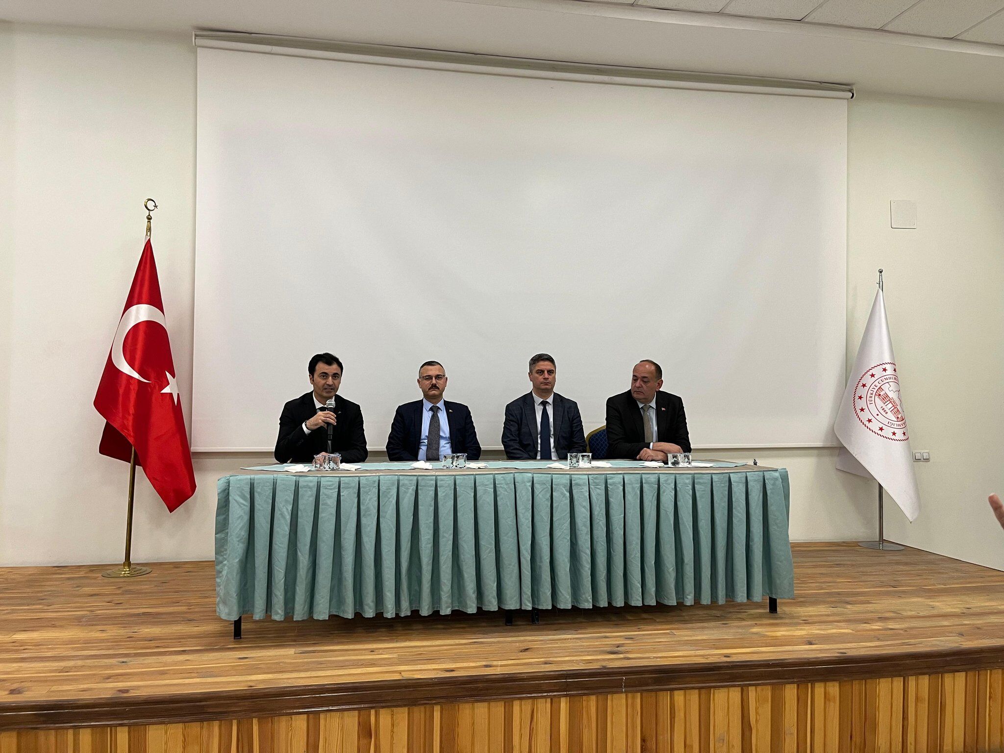 H G X W Dg Sbk A A1 Gj P