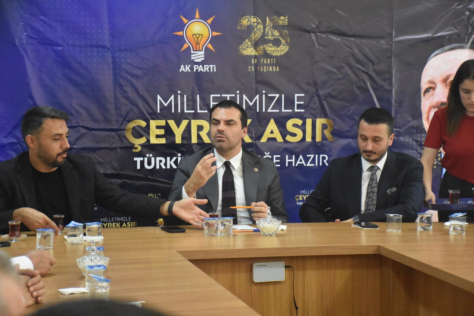 AK Parti’nin “Türkiye Yüzyılı Buluşmaları” Kapsamında Gökhan Diktaş Boyabat’ta