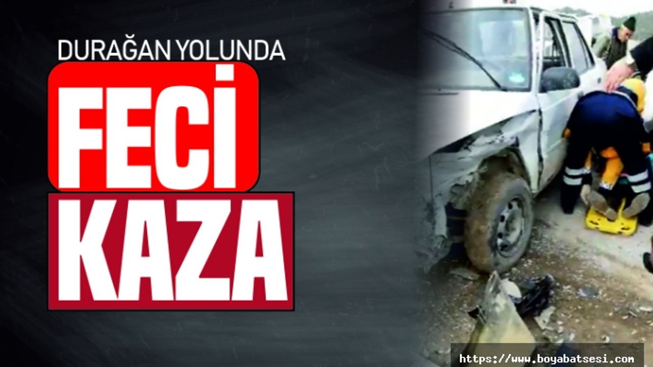 Durağan Yolunda Feci Kaza 2 Araç Kafa Kafaya Çarpıştı