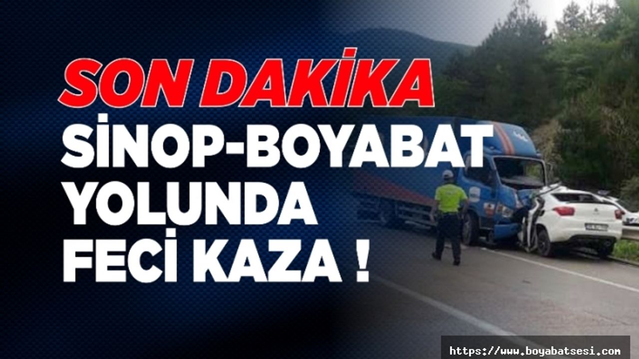 Kargo Kamyonu İle Otomobil Kafa Kafaya Çarpıştı