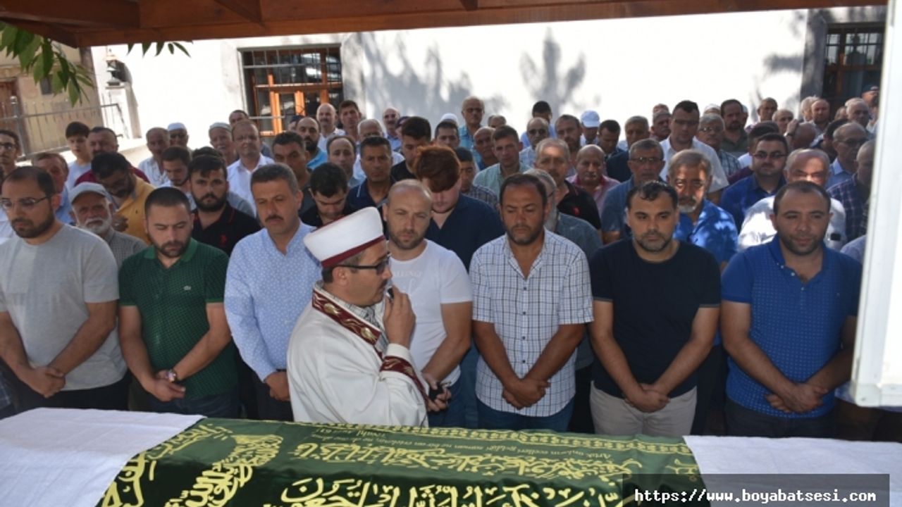 Cemal Ekiz ve Eşi Müşvet Ekiz, Bir Hafta Arayla Yanyana Toğrağa Verildiler