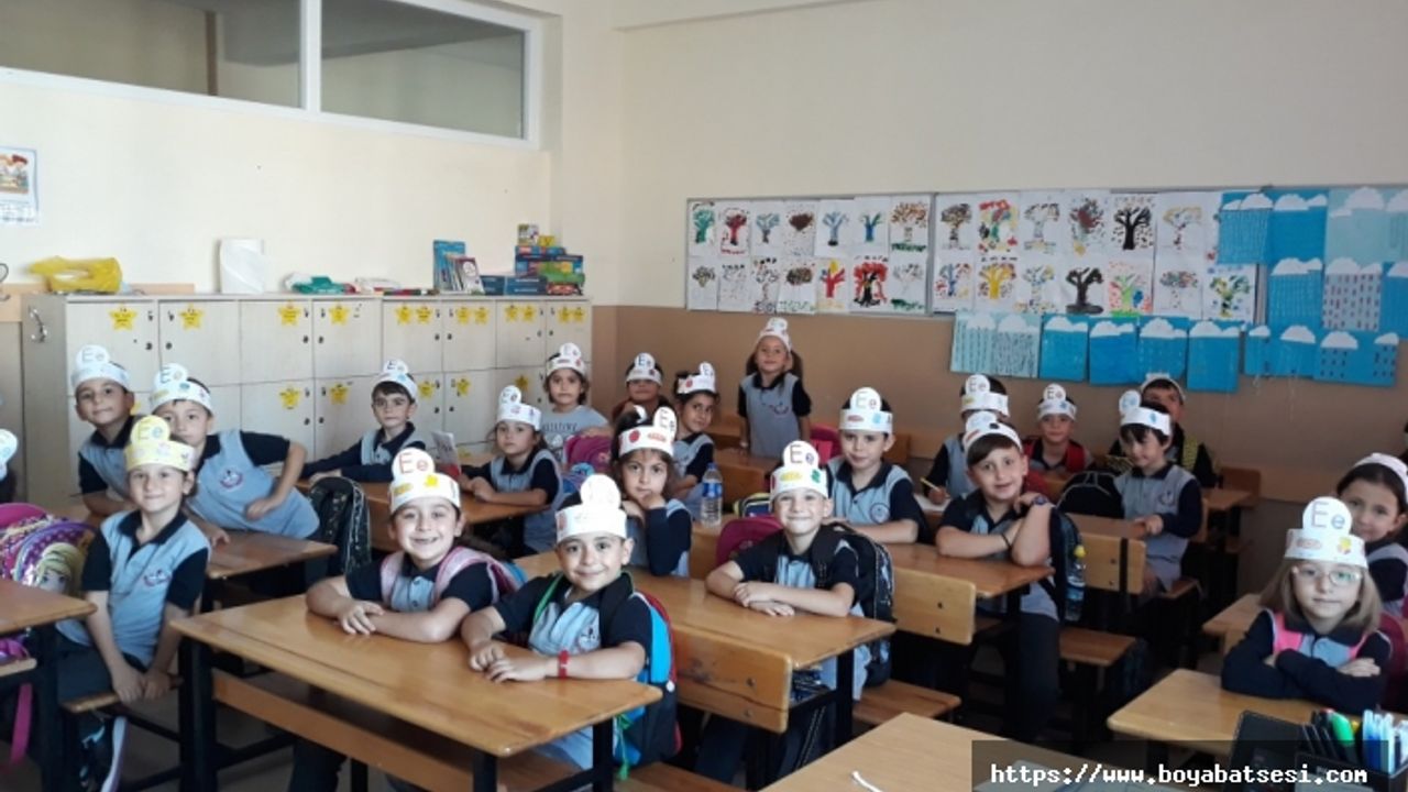 Boyabatlı minikler e-twinning projesi ile okuma yazmayı öğreniyor