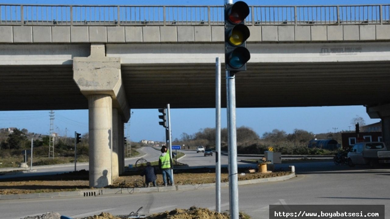 21 yılın ardından trafik lambası oldu  