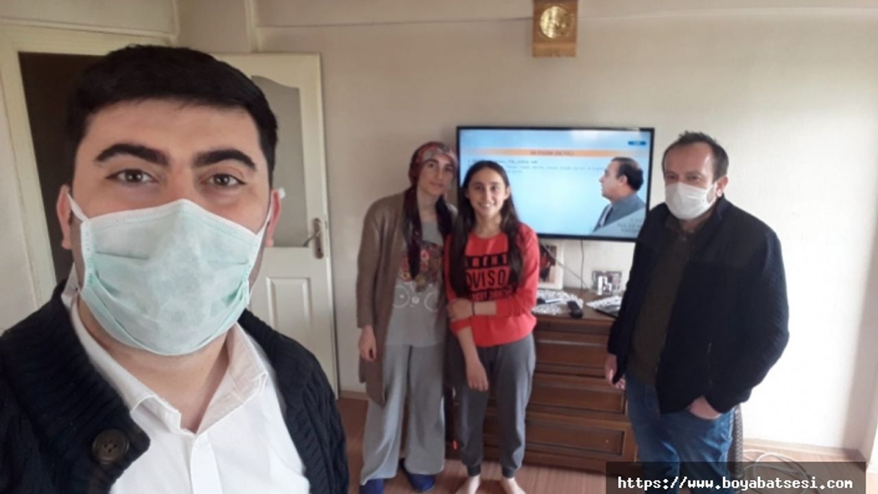 Okul yönetimi üç kardeşi EBA'ya kavuşturdu