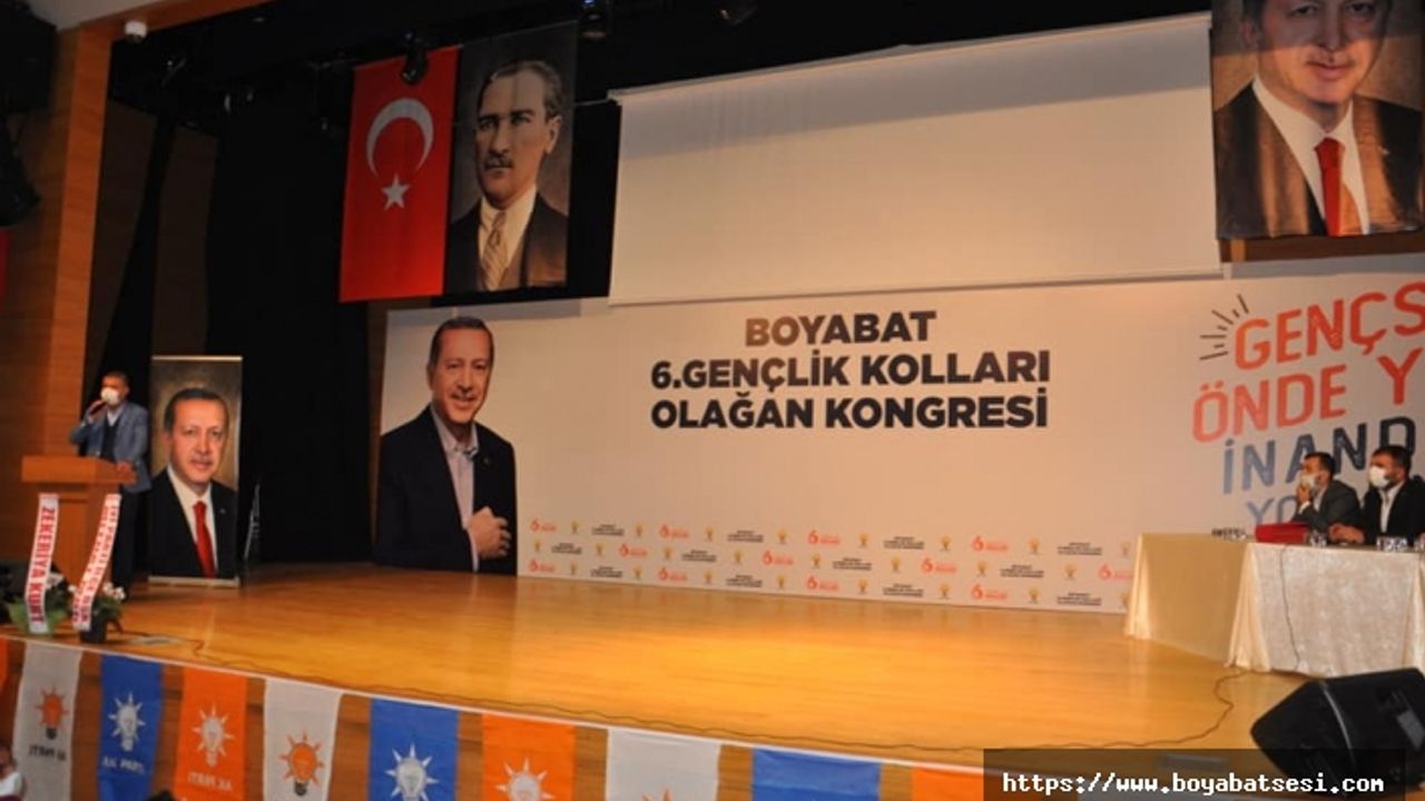 Boyabat Ak Parti 6.Gençlik Kolları Olağan Kongresi Yapıldı