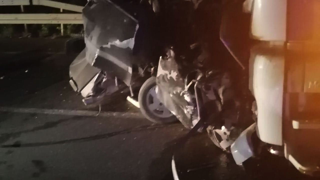 Boyabat Sinop yolunda otomobil ile TIR çarpıştı: 1 ölü