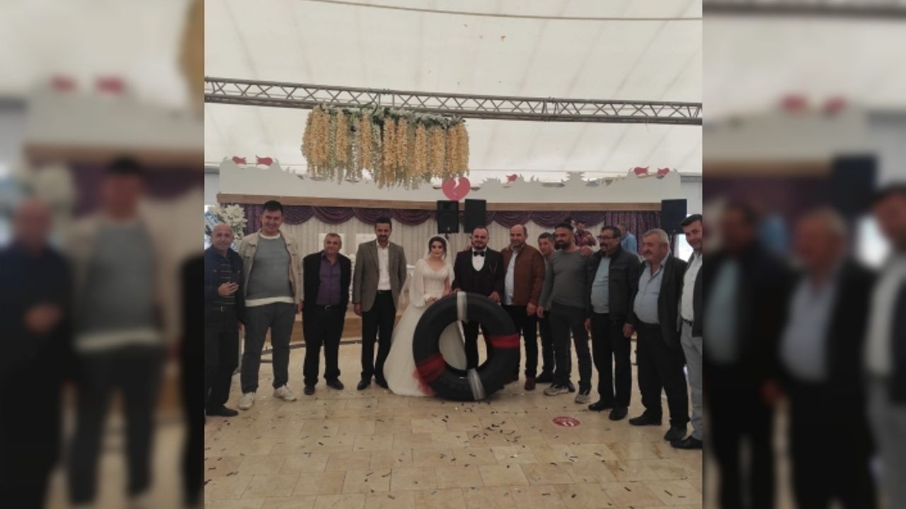 Taşköprülü şoföre arkadaşlarından ilginç takı