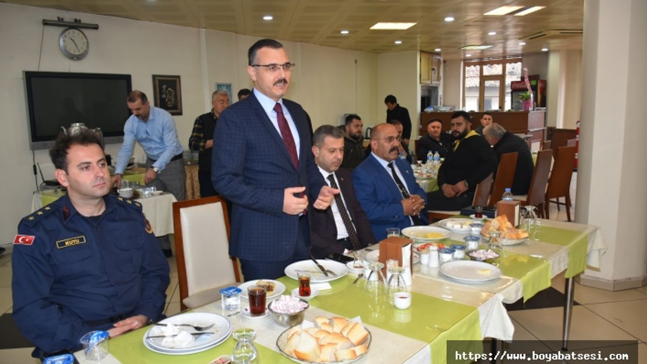 Boyabat'ta şoför esnafları kahvaltıda bir araya geldi