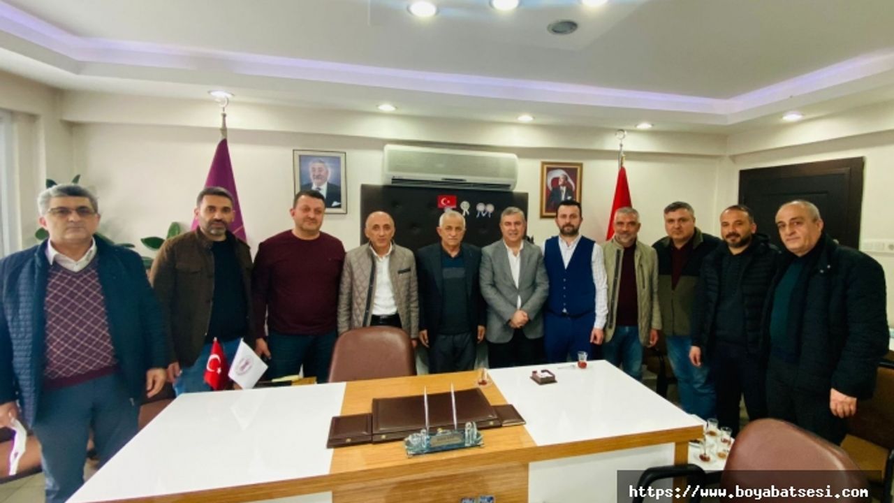 Maviş’ten esnaf odasına hayırlı olsun ziyareti