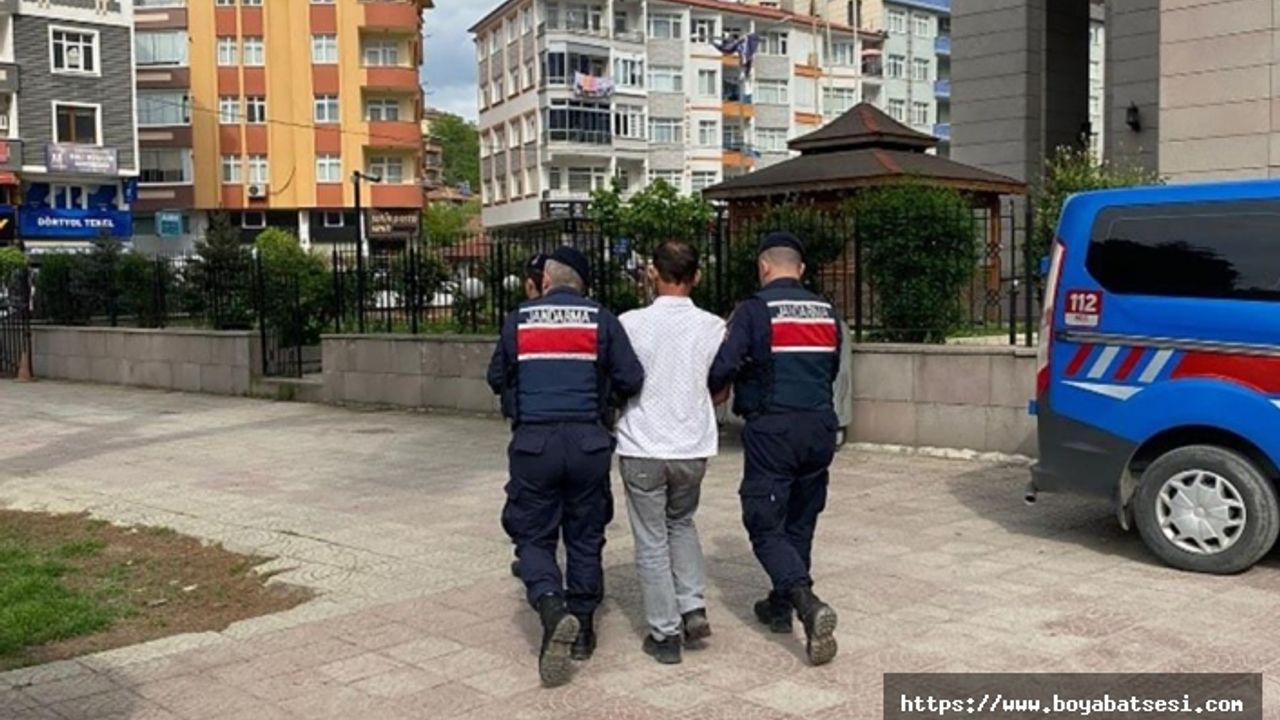 Boyabat'ta ormanlık alanda saklanan şahıs yakalandı