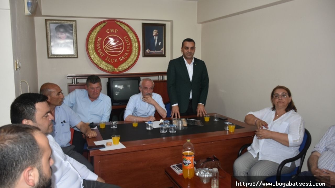 Boyabat CHP'de bayramlaşma programı düzenlendi