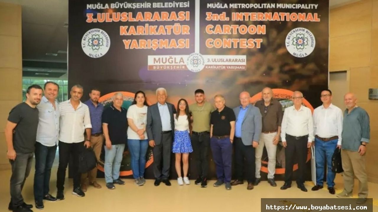 Dünya birincisi olan Boyabatlı öğrenci ödülünü aldı