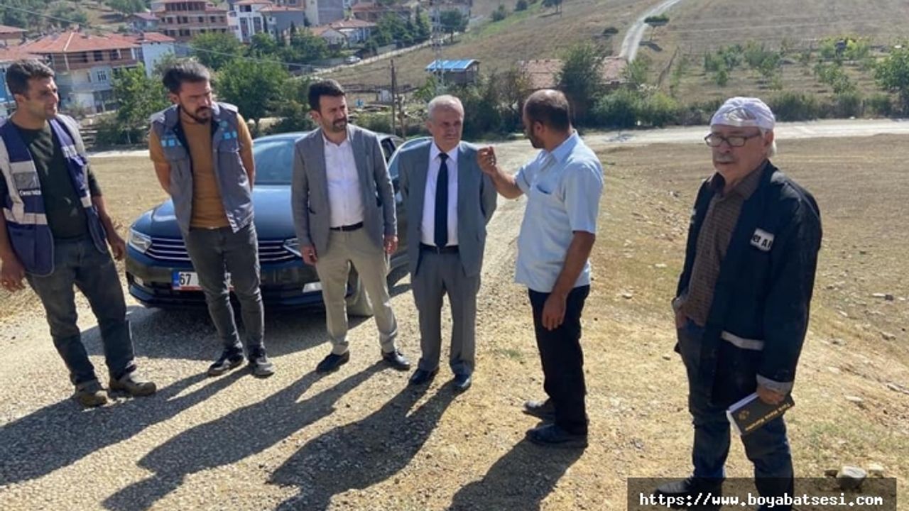 Boyabat Belediye Başkanı Coşar, yol yapım çalışmalarını inceledi