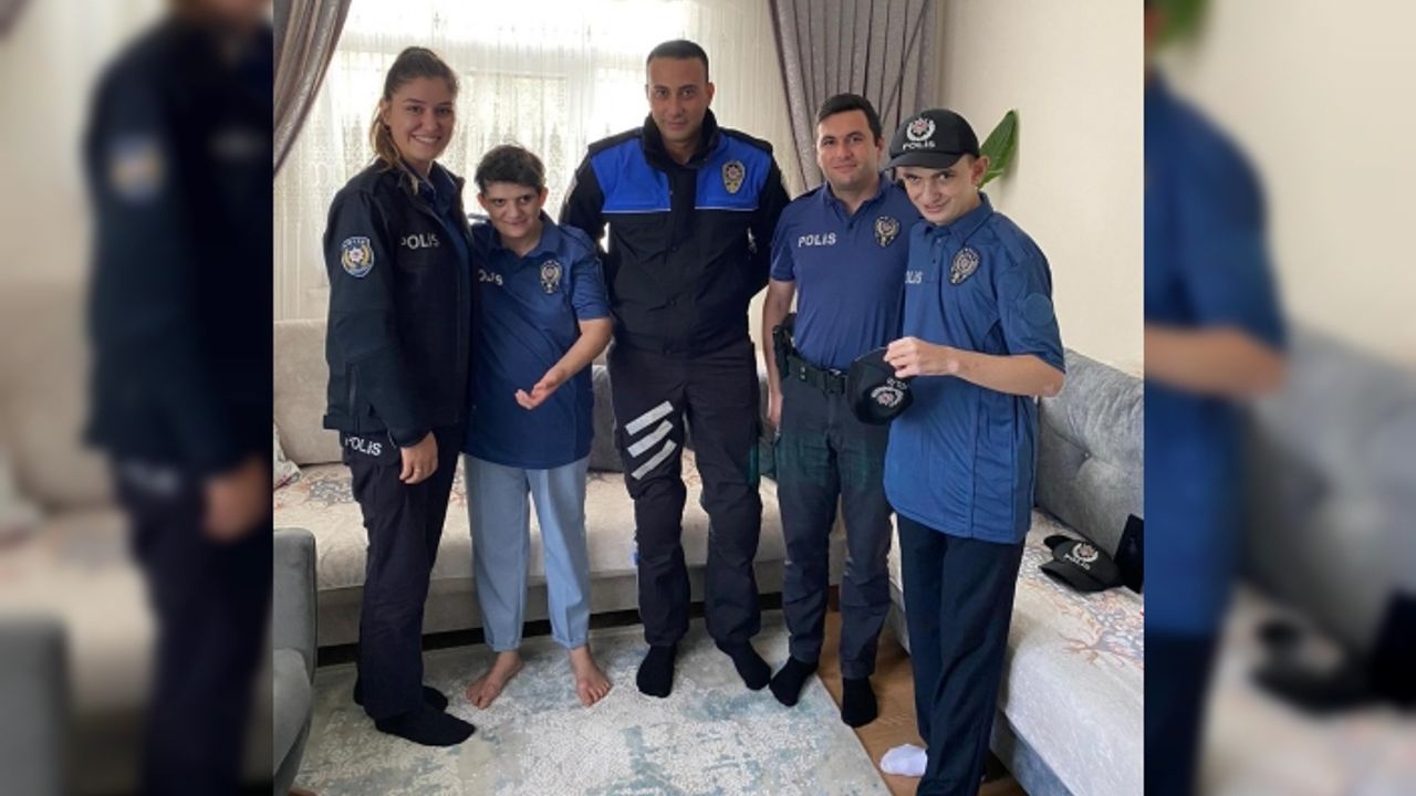 Boyabat Polisi, özel  gençlerin hayallerini gerçekleştirdi